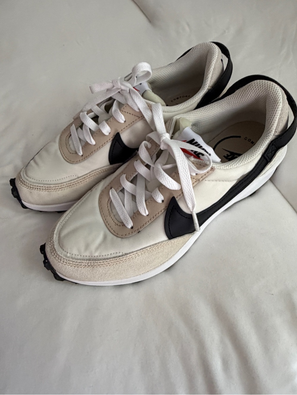 Nike Women's Off White and Black Retro Runner Sneaker
